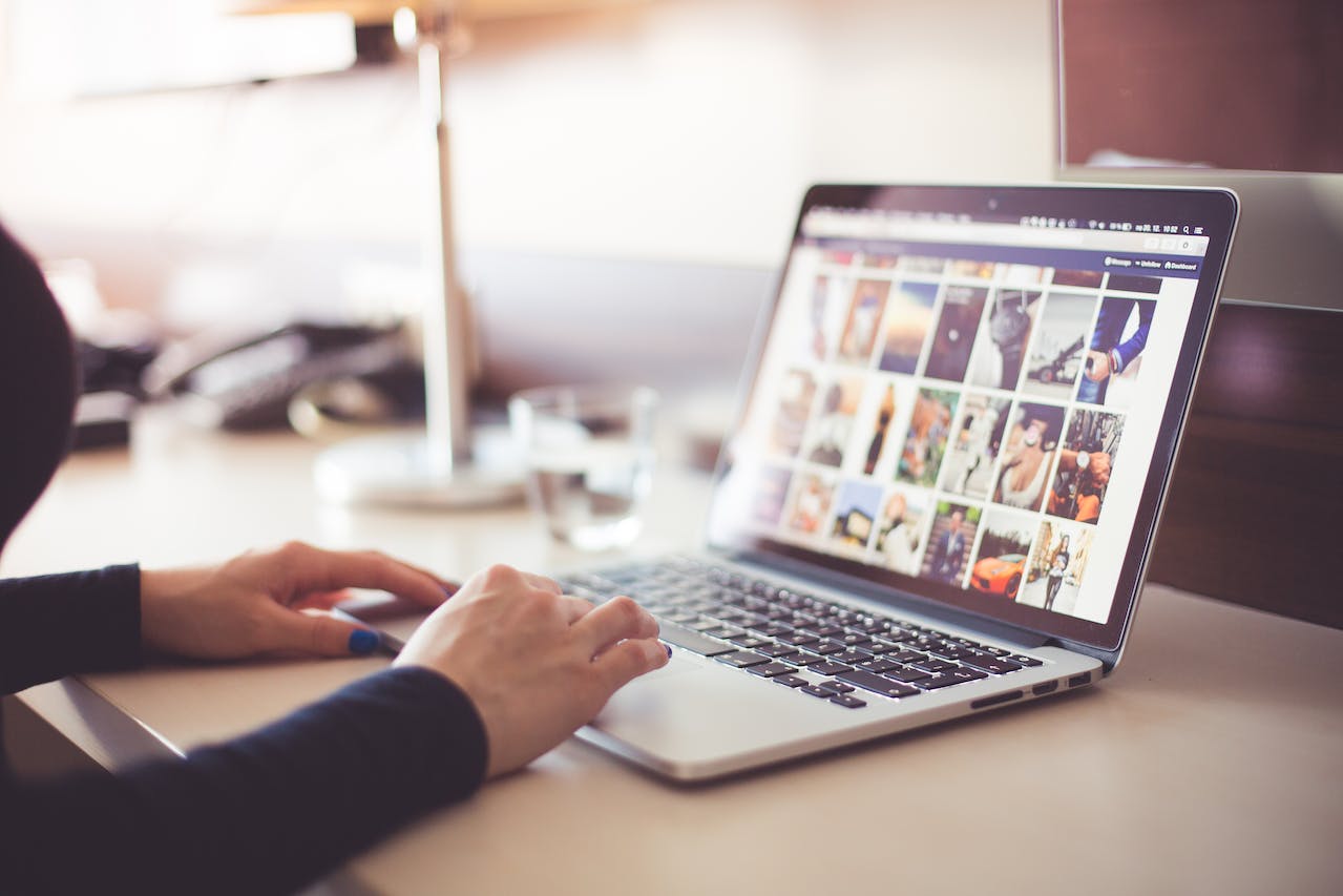 High Quality Images: 3 Free Stock Photo Sites for Business Directory Website Themes