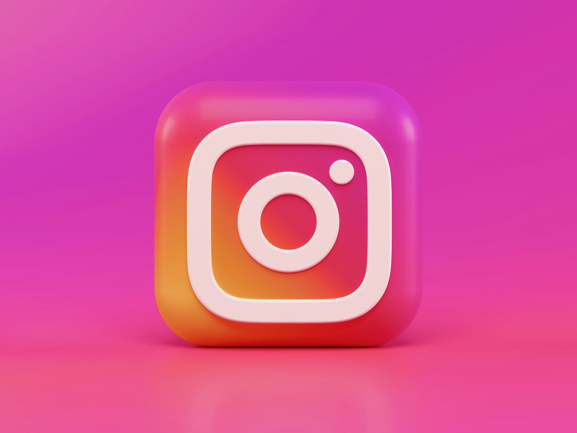 Interior Designers Directory: 6 Instagram Giveaway Tips to Foster Community Partnerships