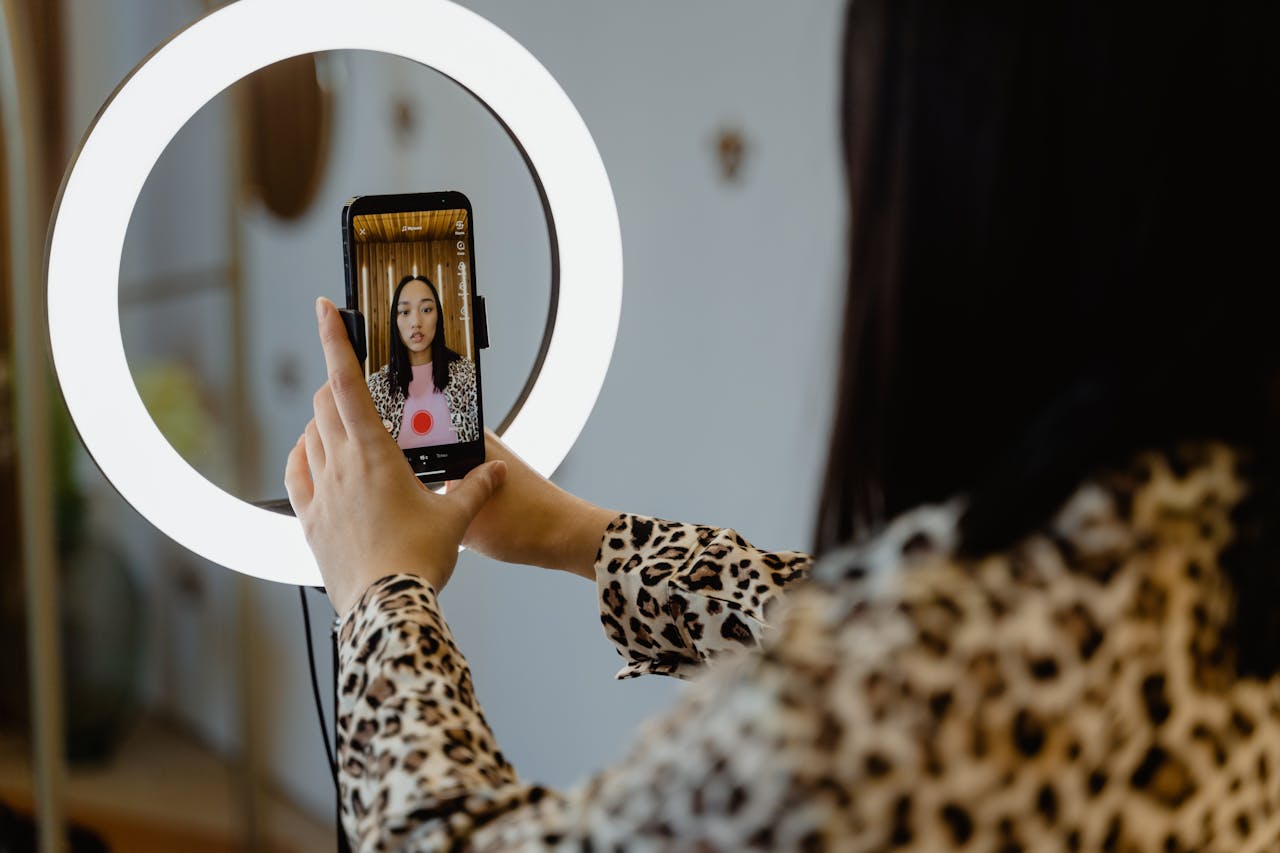 https://www.brilliantdirectories.com/blog/weekly-podcast-pick-lights-camera-marketing-the-power-of-video-marketing-by-a-funny-thing-called-business