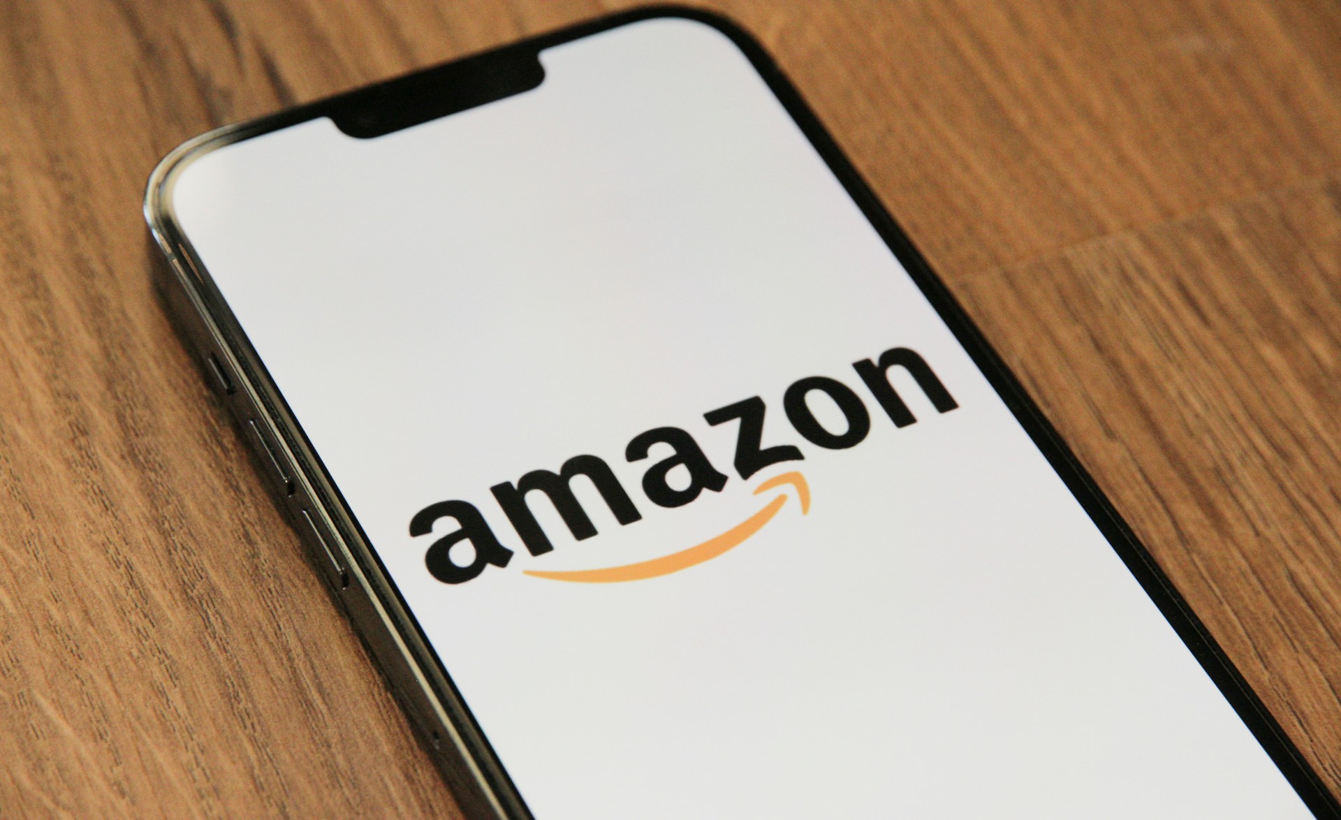 🎧 Weekly Podcast Pick: “Andy Jassy, CEO of Amazon” by How Leaders Lead with David Novak!